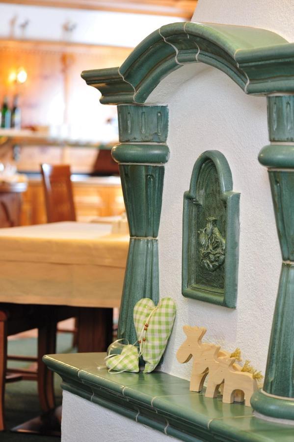 Hotel Garni Castel B&B Ischgl Bagian luar foto